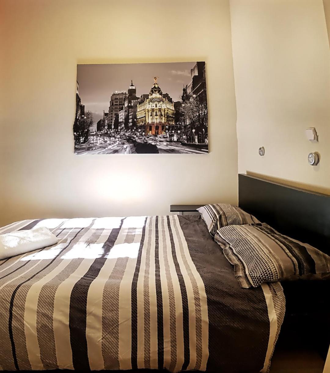 Double Room with Bathroom,343009033:JPEG